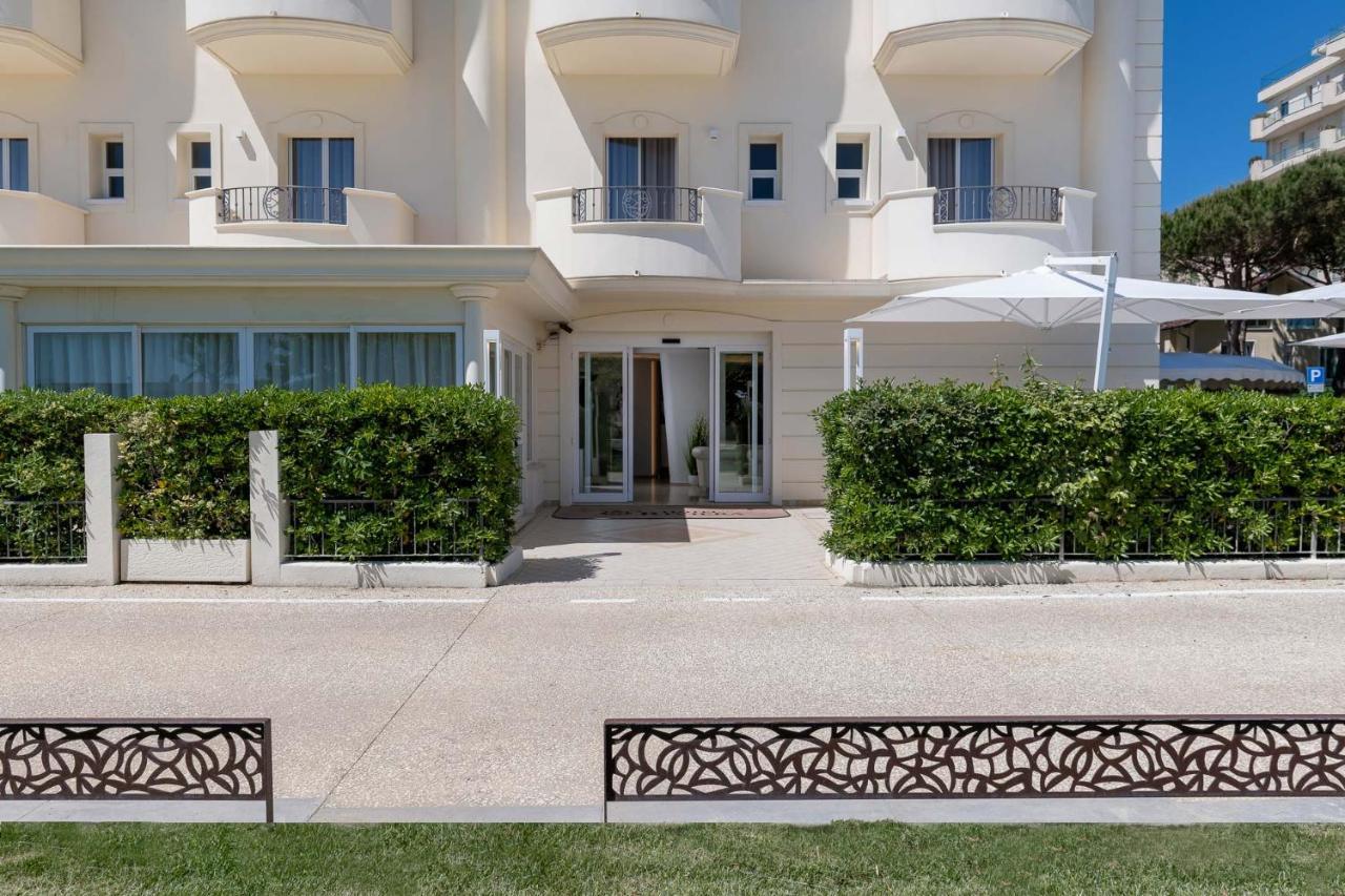 Hotel Riviera Milano Marittima Esterno foto
