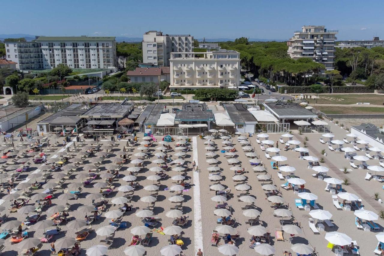 Hotel Riviera Milano Marittima Esterno foto